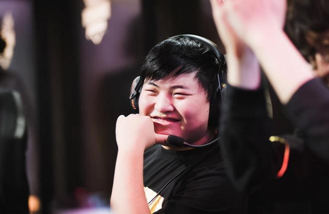 关于皇家马德里不断突破！，Uzi连续五场比赛得分超过出色发挥热度持续攀升的信息开云体育网页版入口